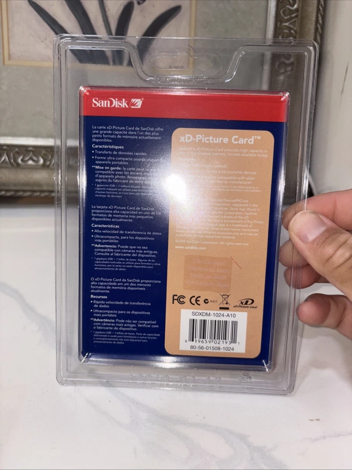 NEW SanDisk Olympus 1 GB Type M xD Picture Flash Memory Card (SDXDM-1024-A10)  - Image 2 of 4