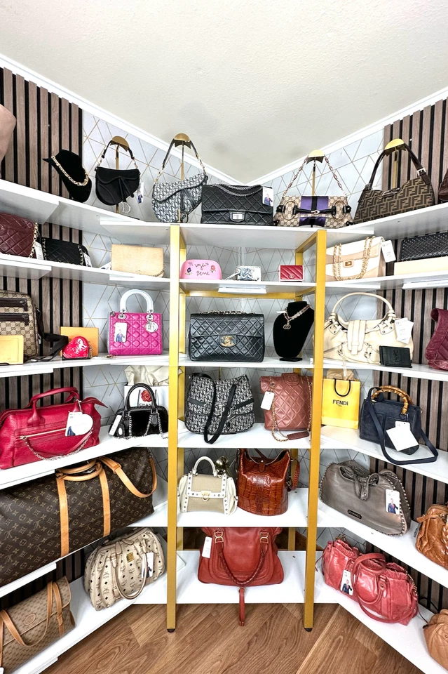 SHOP MY COLLECTION SUNNIES, PURSES, ART, VINTAGE DECOR & MORE