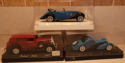 3 Solido 1:43 Diecast Cars; Mercedes, Packard, Bugatti; New in plastic cases