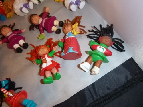Lot de 14 figurines miniatures enfant patch chou - Photo 5/6