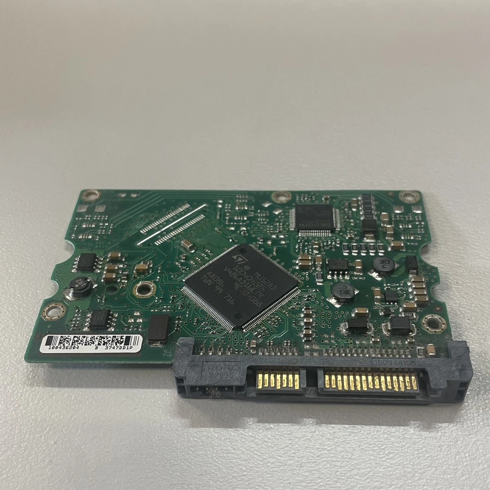 Seagate ST3320620AS 3.5" 320GB SATA HDD PCB Board 100406533 REV A FW 3.ADG - Image 2 of 4