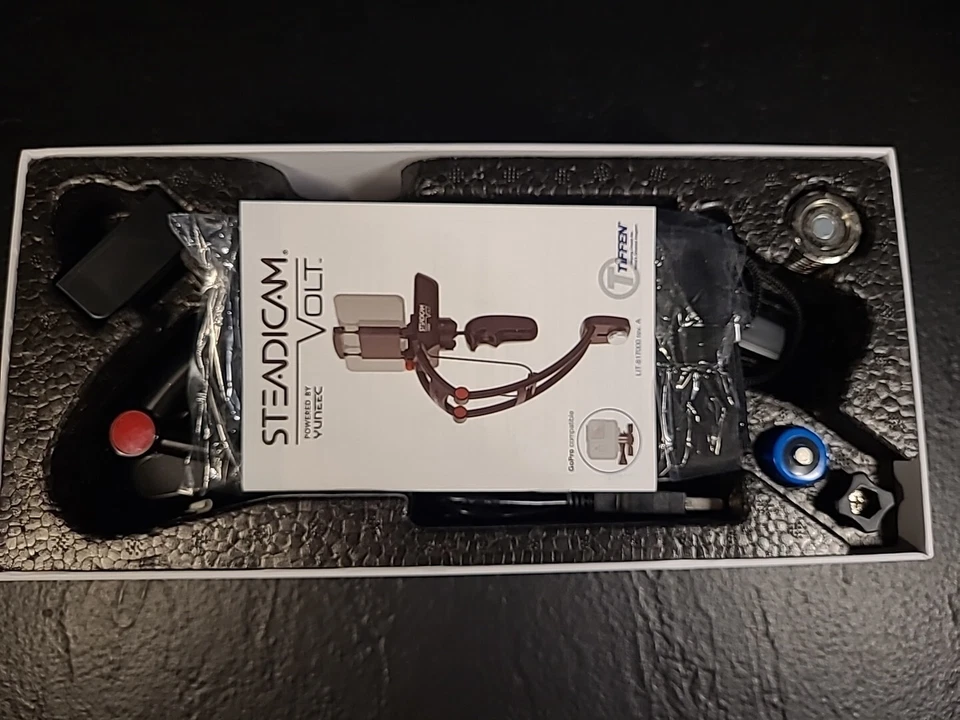 Yuneec Steadicam Volt Electronic Handheld Gimbal Stabilizer - Image 4 of 4