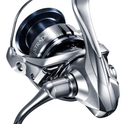 Shimano Stradic FM Front Drag Spinning / Lure Fishing Reel C3000HG