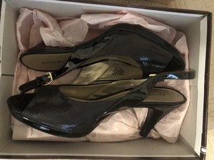 bandolino slingbacks