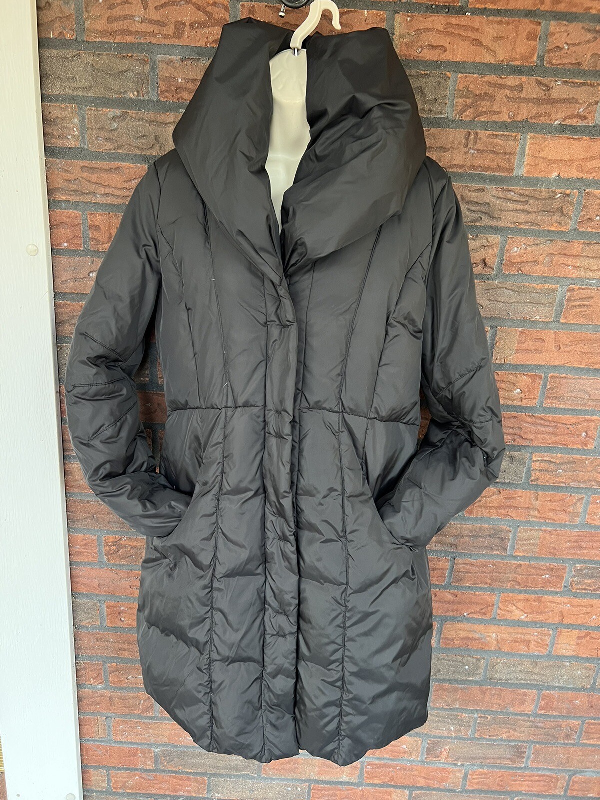 Express Black Parka Medium Down Feather Hooded Sn… - image 11