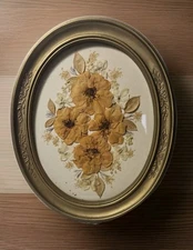 Vtg Pressed Flowers Wall Decor In Homeco Oval Frame 1982 Roses Delphiniums