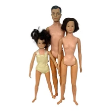 VTG Littlechap family doll lot John Judy Lisa  hp Remco girl Dad Dr Sisters TLC