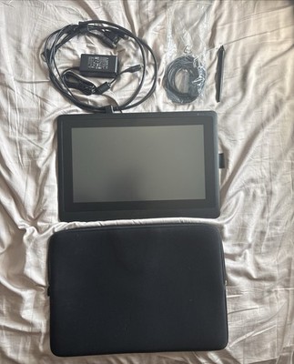 Wacom Cintiq DTK1660K0A 16in Creative Pen Display - Black