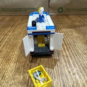 LEGO City Police 7286 Prisoner Transporter VAN vehicle only. Retro retired kit