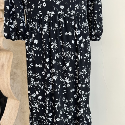 Jane and Delancey nero floreale elasticizzato vita alta linea A midi donna taglia M - Foto 9 di 17
