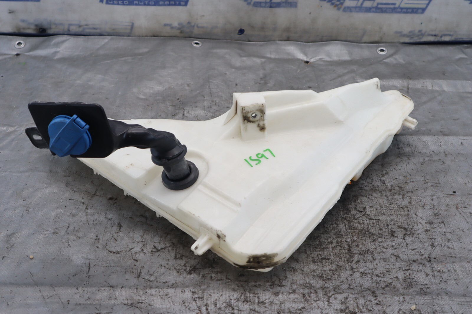 2019 LAMBORGHINI URUS OEM WINDSHIELD WASHER FLUID RESERVOIR ASSY 4M0955452