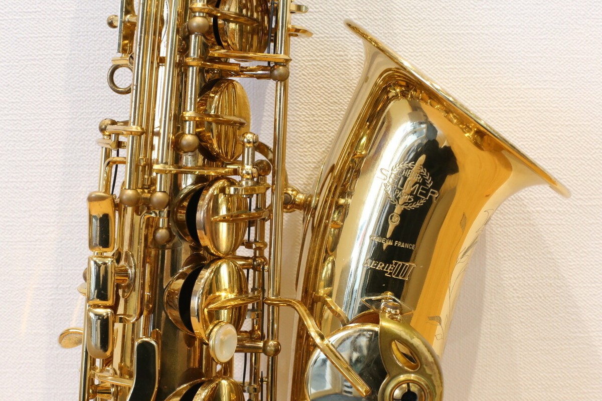 管楽器・吹奏楽器 Alto Saxophone H.SELMER SERIEIII GPT 管楽器・吹奏楽器 Alto Saxophone H.SELMER SERIEIII GPT Henri