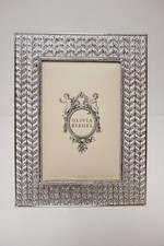 OLIVIA RIEGEL Crystal "Silver Stanton" 4x6 Photo Frame New in Box