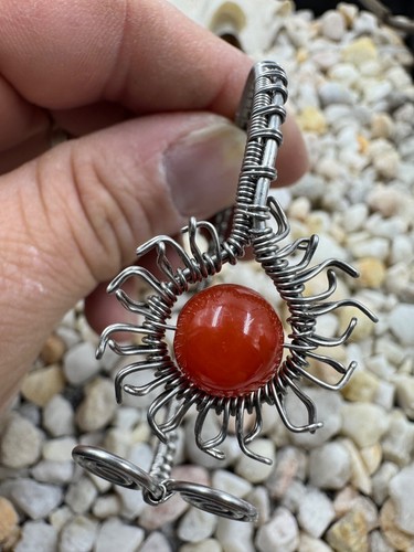 Kunsthandwerk Draht gewickelt Manschette mit rotem Stein buntes klobiges Armband Boho - Bild 9 von 17