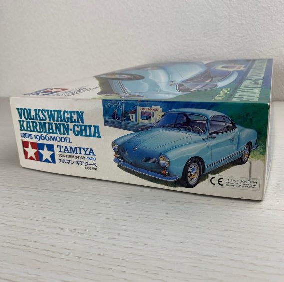 Unassembled] TAMIYA 1/24 Volkswagen Karmann Ghia Coupe 1966 Model