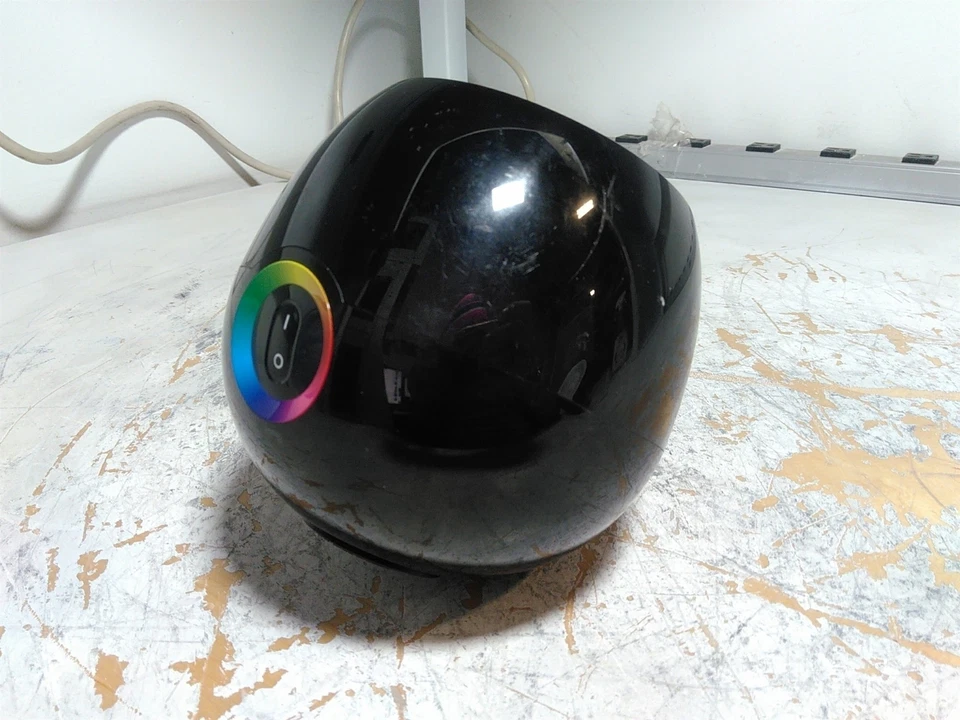 Lámpara táctil Phillips Living Colors LED que cambia de color sin fuente de alimentación Foto 3 de 4