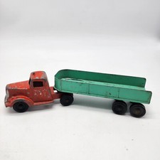 Vintage Tootsietoy L Mack Semi Truck Tractor Grain Trailer Green USA Chicago
