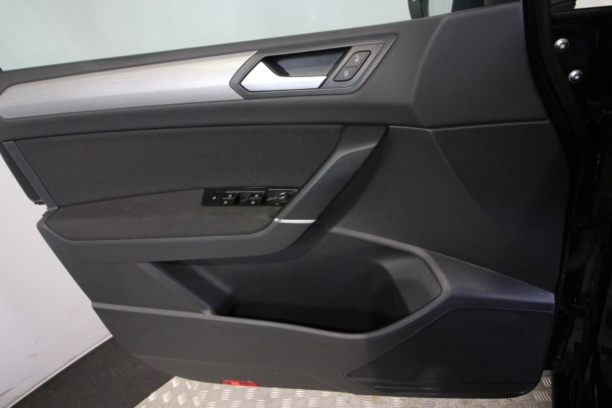 VW Touran 2,0 TDi 150 Comfortline DSG 7prs