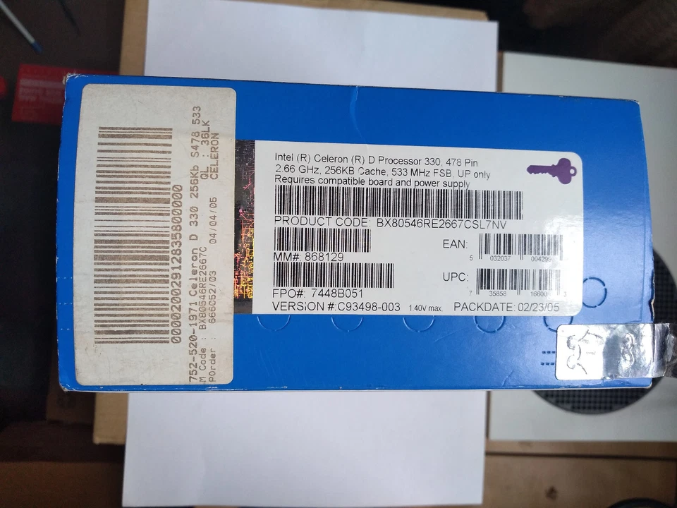 NEW IN BOX Intel Celeron D 330 2.66GHz 533MHz FSB with 256 KB L2 cache - Image 3 of 4