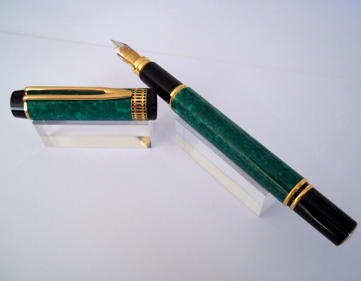 Stylo Plume Prestige WATERMAN MAN 100 Patrician - Vert - Plume Or Taille M - Excellent état Avec écrin