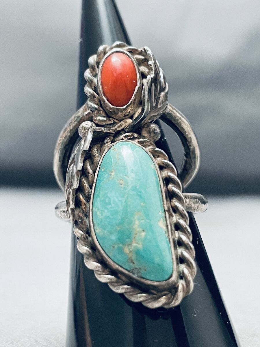 Fabulous Vintage Native American Navajo Royston Turquoise Sterling Silver Ring Fabulous Vintage Native American Navajo Royston Turquoise Sterling Silver Ring