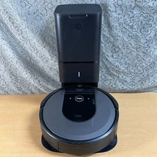 iRobot Roomba i7 Robot Vacuum Wi-Fi Connected with ADE-N1 Base