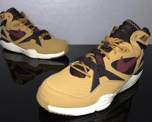 nike air trainer wheat
