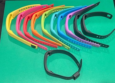 13 Replacement silicone wrsitbands for Vivofit. 1 Garmen  12 unbranded
