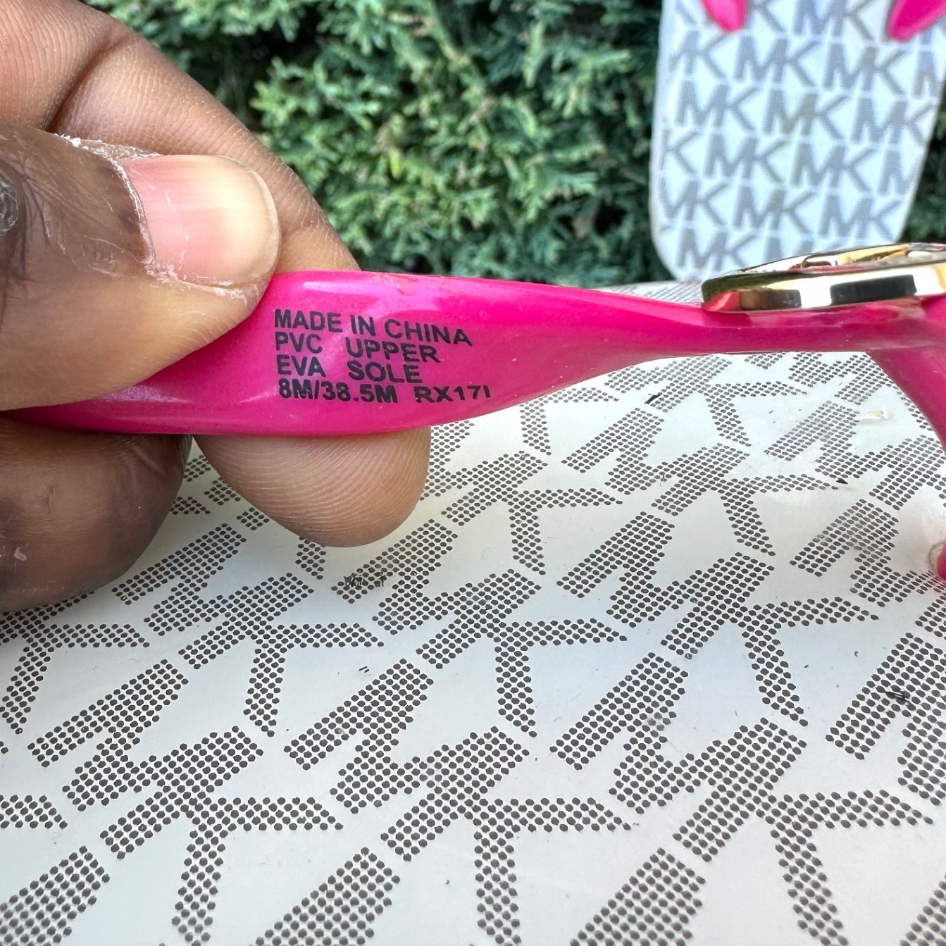 Michael Kors Women's Mini Jet Set Shiny Flip Flop Sandals Size 8 Ultra Pink thumbnail 5