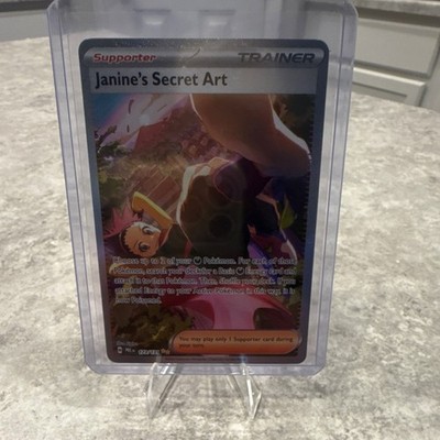 Pokémon Janine's Secret Art 173/131 Prismatic Evolutions SIR Holo English