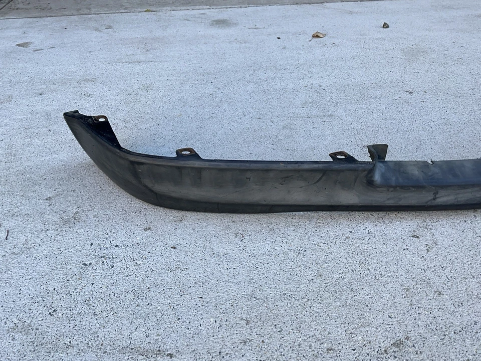 Parachoques delantero labio inferior Acura Legend 1991-1995 sedán OEM LEER Foto 2 de 4