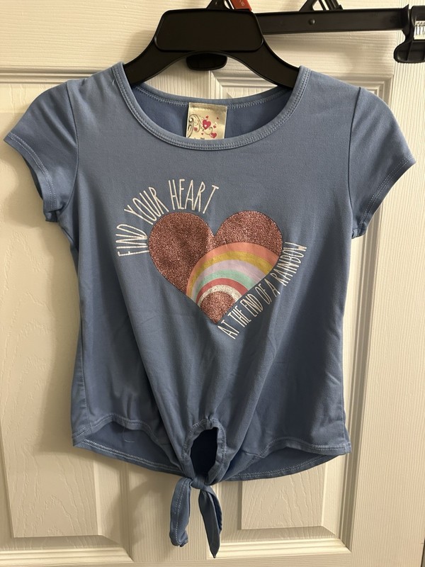 Girls Size 7 Short Sleeve Shirt Top Blue Heart Sparkle