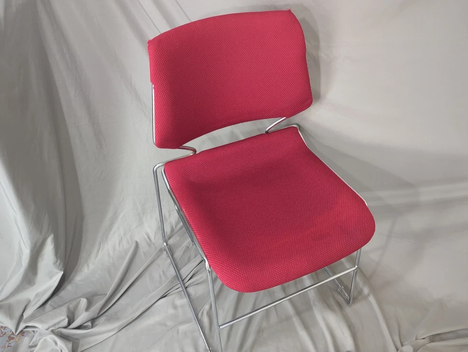 Silla acolchada de fibra de vidrio de acero inoxidable Matrix serie 1100 muy buen estado Foto 4 de 4