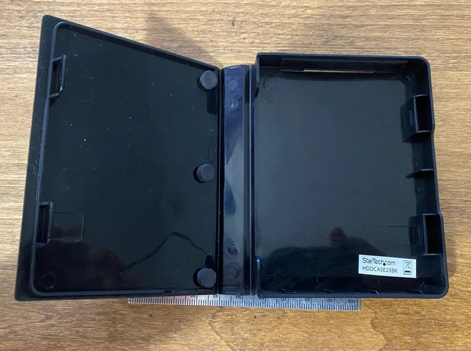 Star Tech HDD Hard drive Storage Case w/ SATA Opening - Image 3 of 4