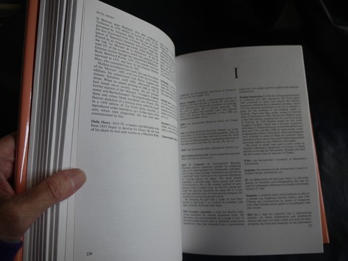 Encyclopedia of the Book by Glaister, Geoffrey Ashall - Picture 6 of 12