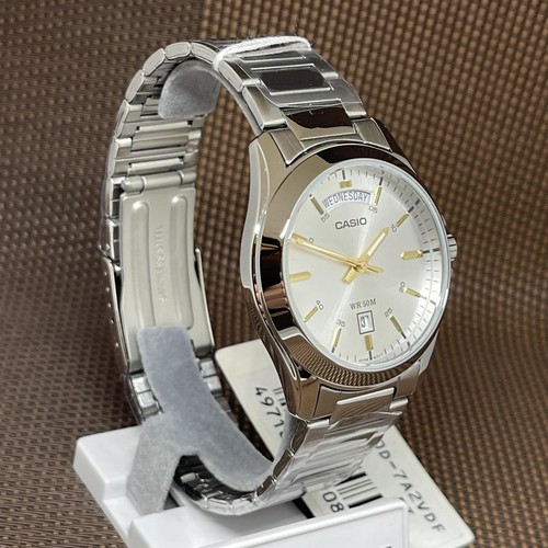 Casio MTP-1370D-7A2 Analog Stainless Steel Day Date Men's Casual Dress Watch - Picture 3 of 8