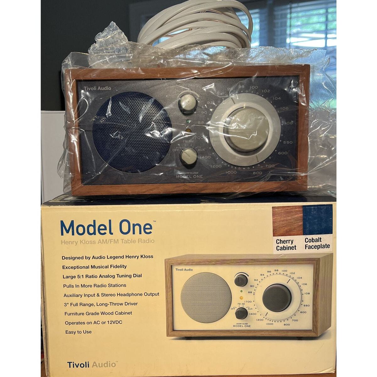 Tivoli Audio Model One AM/FM RETRO MODERN Radio Cherry Tivoli Audio Model One AM/FM RETRO MODERN Radio Cherry