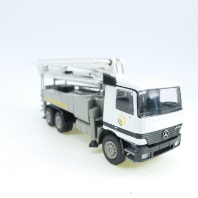 人気セール，お得 1/50 Conrad MAN SCHWING 34-X concrete pump truck
