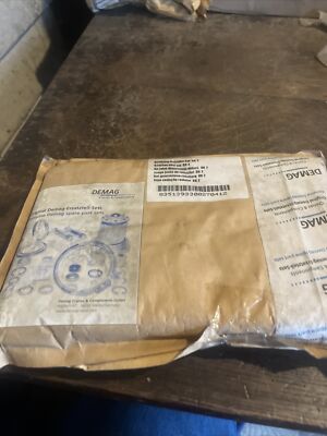 NOS DEMAG Cranes 83513933 DK2 Gearbox Seal Set