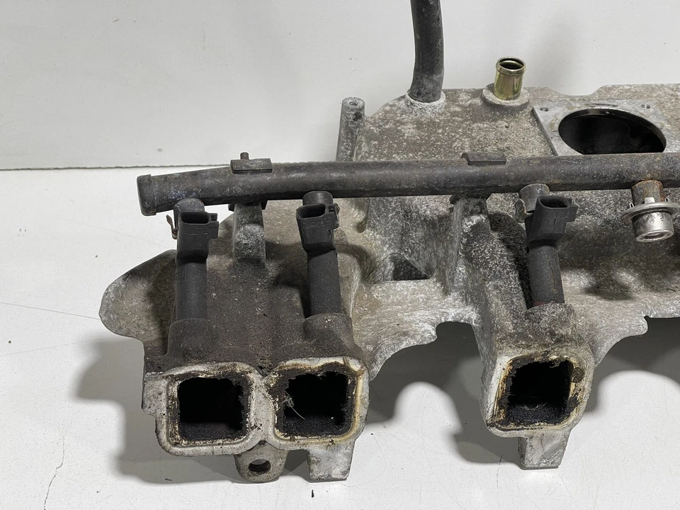 05-06 Jeep Wrangler TJ 4,0 L COLECTOR DE ADMISIÓN DE AIRE RIEL DE COMBUSTIBLE FABRICANTE ORIGINAL 04854036AC CC Foto 2 de 4