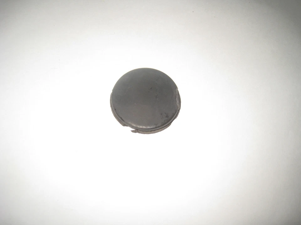 2000 YAMAHA PHAZER MOUNTAIN LITE 500 BELLY PAN PLUG - Image 4 of 4