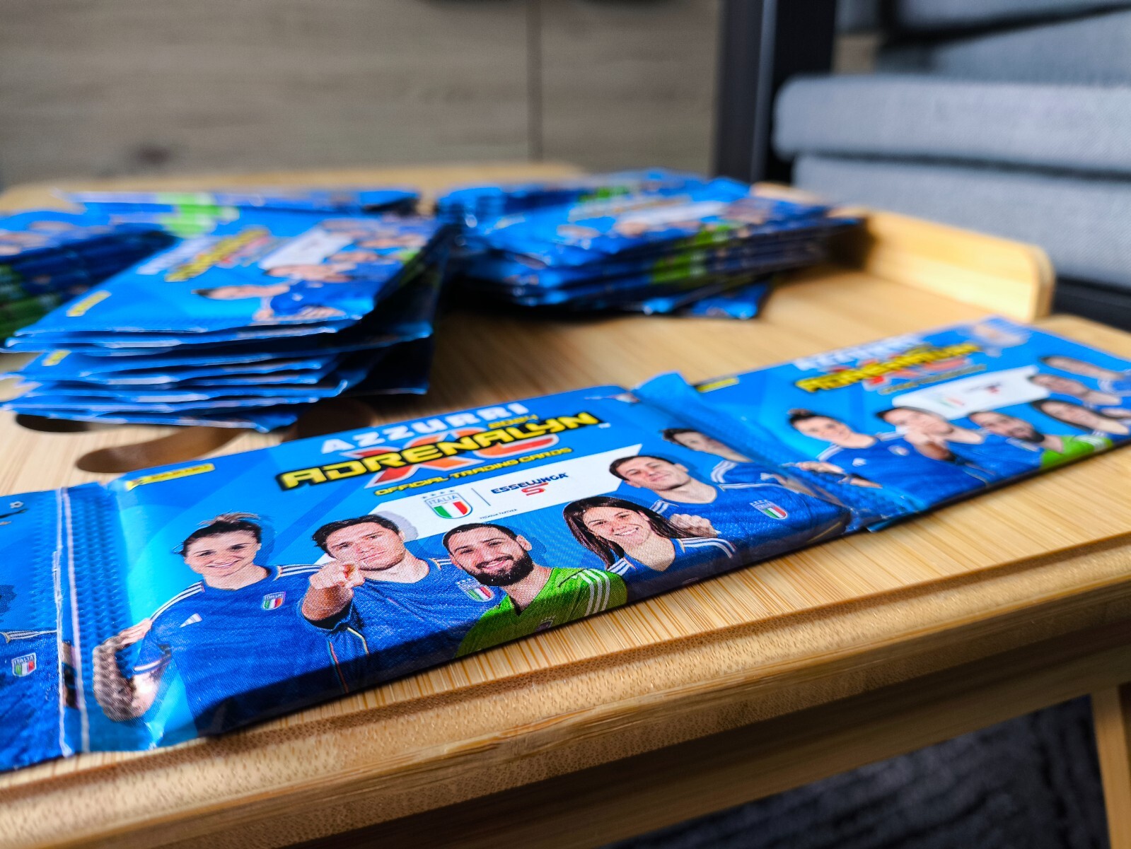 Lotto 53 bustine sigillate Azzurri Adrenalyn 2024 Figurine Panini