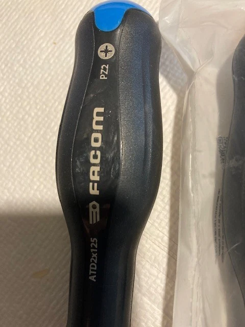 LOT DE TOURNEVIS FACOM - Photo 3/4