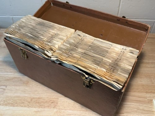 Vintage 45 RPM Record Collection (95) Elvis, Dion, Carpenters + Indexed Box