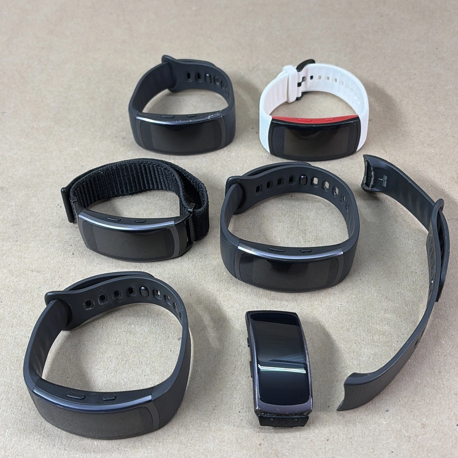 FOR PARTS Lot of 6 Samsung Gear Fit2 SM-R360 Smart Fitness Tracker Watches READ