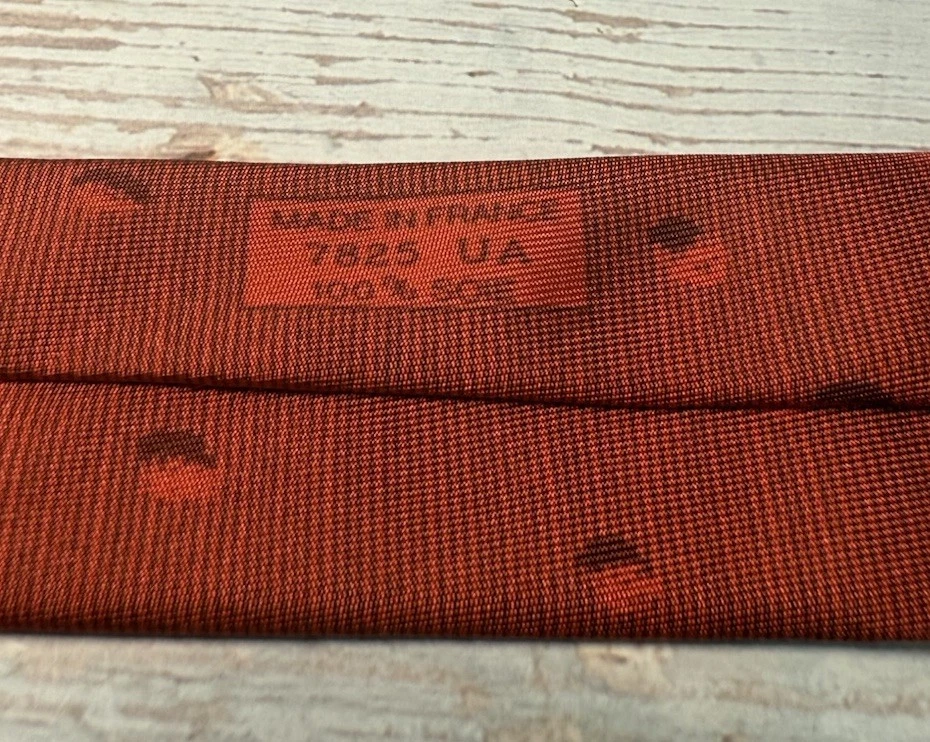 Vestido de negocios de diseñador de lujo vino seda rojo cereza corbata HERMES Paris FRANCIA 🇫🇷 Foto 4 de 4