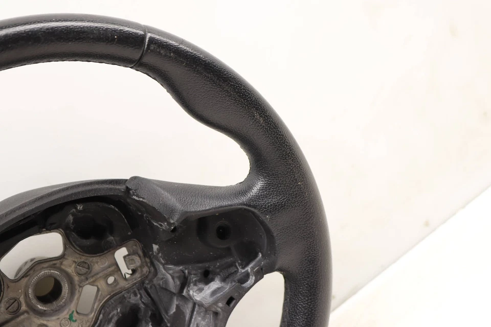 BMW 340I XDRIVE 2016-2017 - Volante deportivo de 3 radios 6863342 Foto 3 de 4