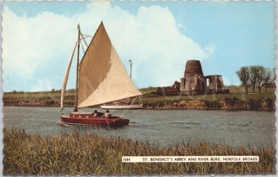 Vintage Postkarte St Benedict Abbey River Bure Norfolk England Boote künstlerisch