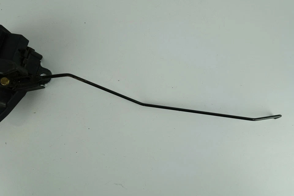 Hyundai Sonata 2006 2007 actuador de cierre de maletero OEM trasero 06 07 Foto 3 de 4