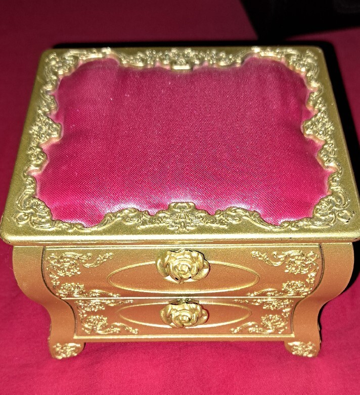 CHRONOTECH FULL DIAMOND CASE WATCH - image 9